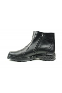 Warm black boots with zip -...