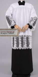 Surplices with 30cm Guipure Lace - Surplices with Guipure Lace - Priests' Surplices - Liturgical-Clothing.com